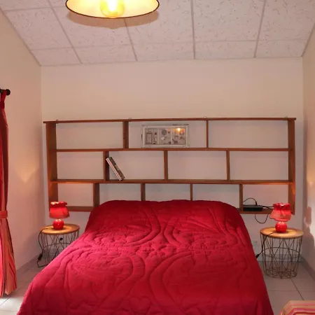 Independant Renove, Animaux Acceptes, Jardin - La Tourne - Fr-1-489-22 *